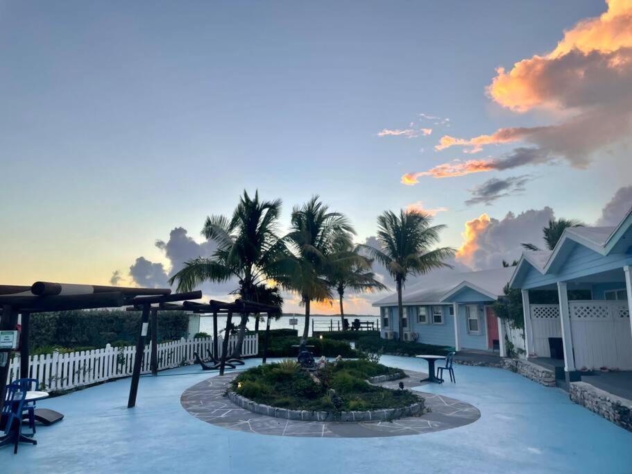 Beautiful Villa Just Steps Away From The Beach! George Town Eksteriør billede
